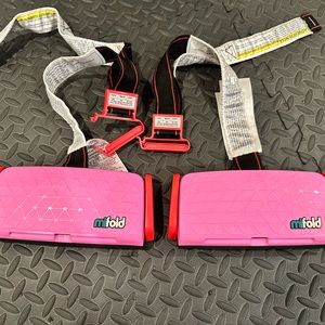Pair of MiFold booster seats